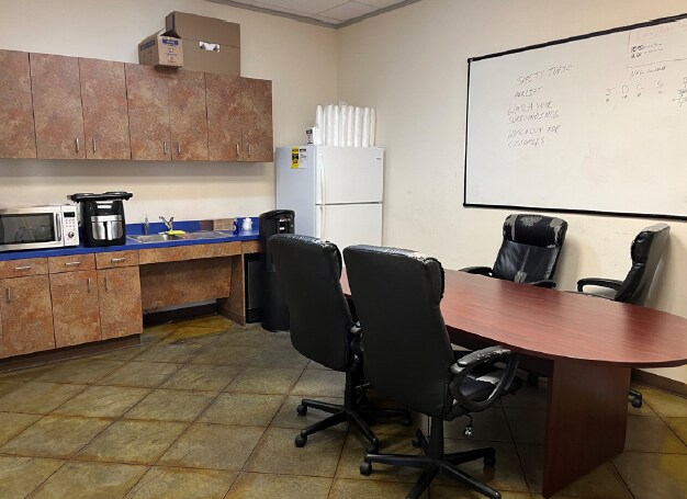 More Photos Of 7310 West Rd, Houston Warehouse For Lease