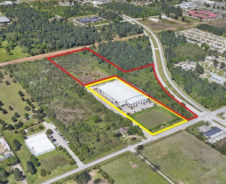 More Photos Of 1626 S Cherry St, Tomball Warehouse For Lease