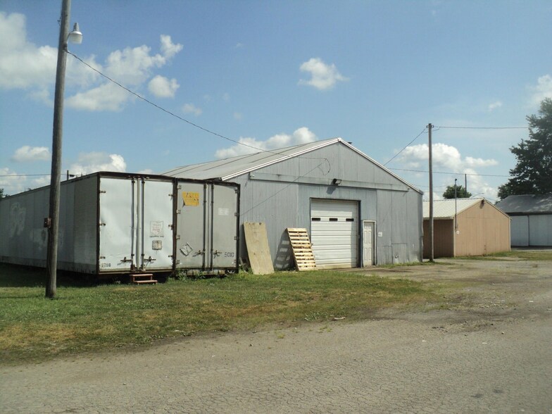 More Photos Of 240 W Oak St, Washington Court House Self Storage For Sale