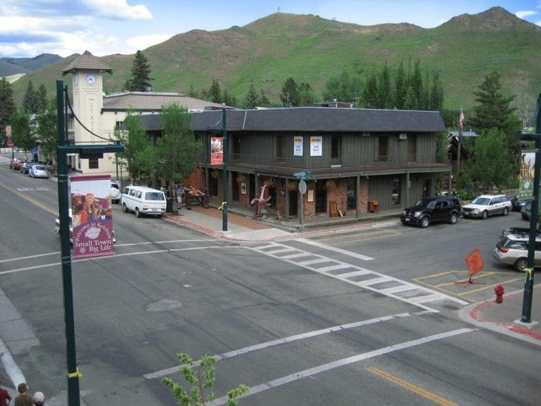 More Photos Of 400 E Sun Valley Rd, Ketchum Storefront Retail Office For Lease