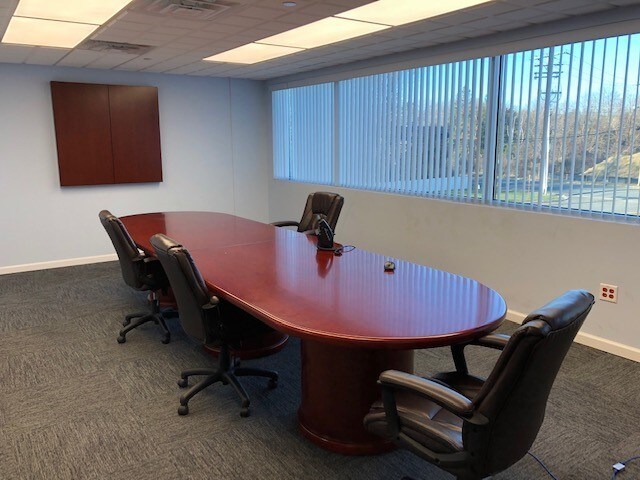 More Photos Of 555 Industrial Way W, Eatontown Warehouse For Lease