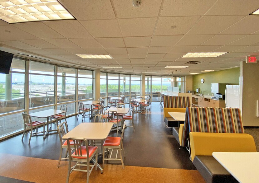 More Photos Of 8801 Horizon Blvd NE, Albuquerque Office For Lease