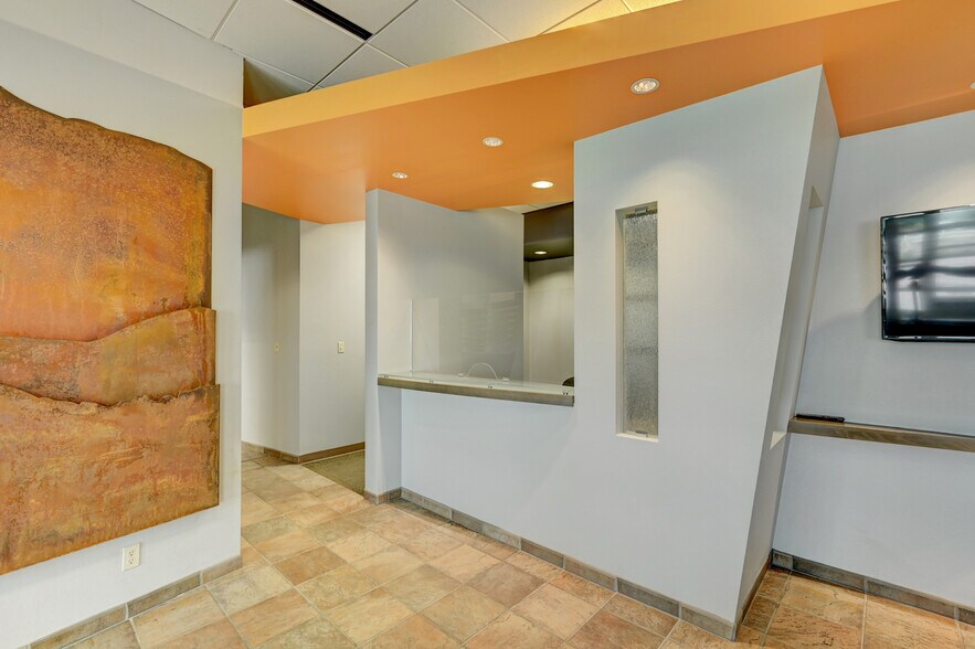 More Photos Of 1120-1140 W Moreno Ave, Colorado Springs Research And Development For Lease