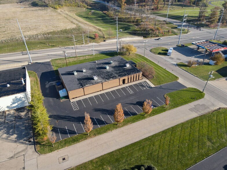 More Photos Of 10385 Spartan Dr, Evendale Light Manufacturing For Lease