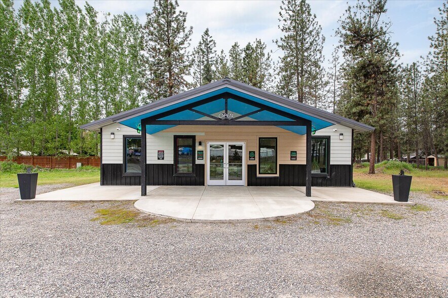 Primary Photo Of 6063B Hwy 291, Nine Mile Falls Freestanding For Sale