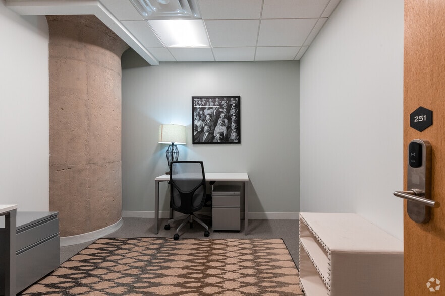 More Photos Of 175 Pearl St, Brooklyn Office For Lease