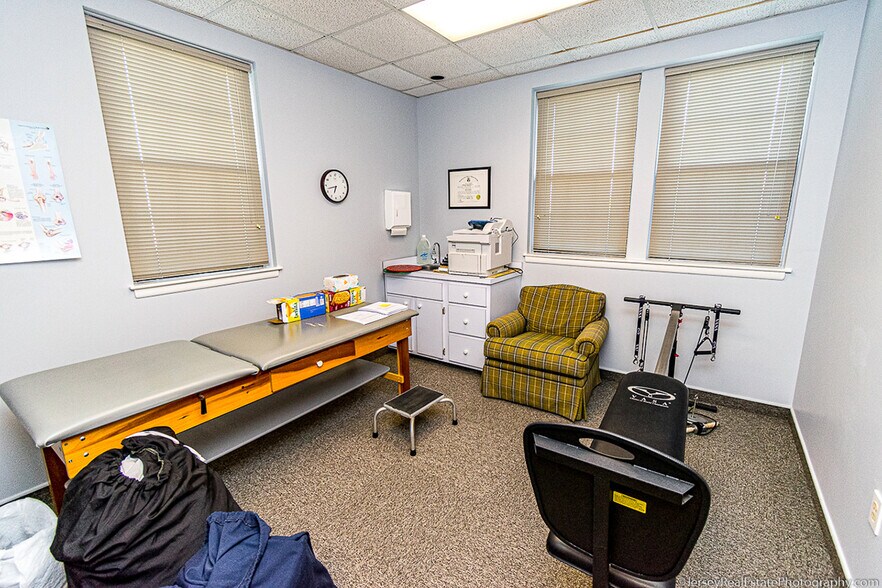 More Photos Of 110 Harbor Ln, Somers Point Medical For Sale