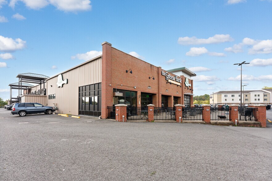 More Photos Of 7100 Willie G Ave, Morgantown Storefront For Sale