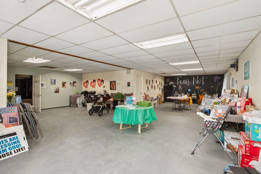 More Photos Of 616-620 N Fulton St, Fresno Office Residential For Sale