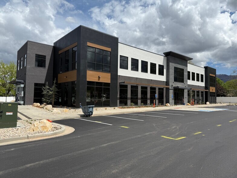 More Photos Of 370 W 500 S, Bountiful Medical For Sale