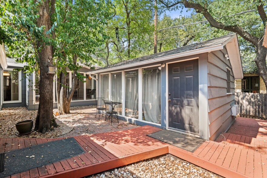 More Photos Of 3400 Northland Dr, Austin Office For Lease