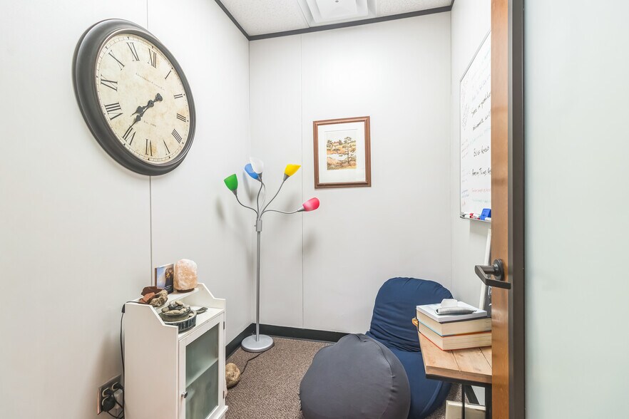 More Photos Of 16333 S Great Oaks Dr, Round Rock Medical For Lease