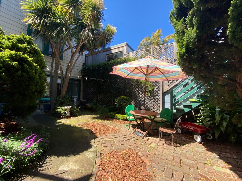 More Photos Of 1865-1869 Union St, San Francisco Storefront Retail Residential For Sale