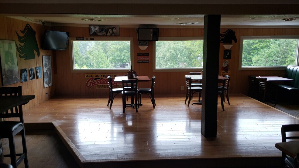 More Photos Of 3746 Mount Pleasant Rd, Sherrills Ford Restaurant For Lease