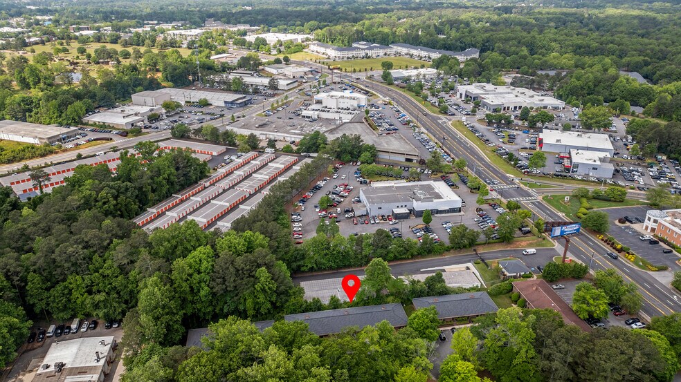 More Photos Of 11205 Alpharetta Hwy, Roswell Office Residential For Sale