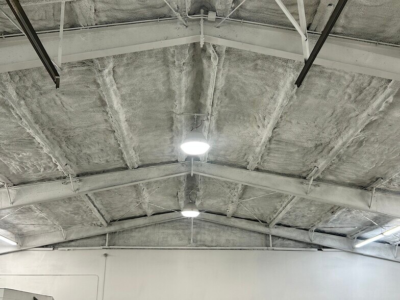 More Photos Of 2431 Hill Rd, Fairbanks Industrial For Sale