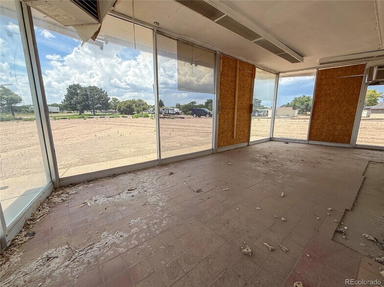 More Photos Of 550 Rose Ave, Burlington Industrial For Sale