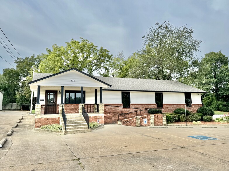 Primary Photo Of 206 E Downing St, Tahlequah Medical For Sale