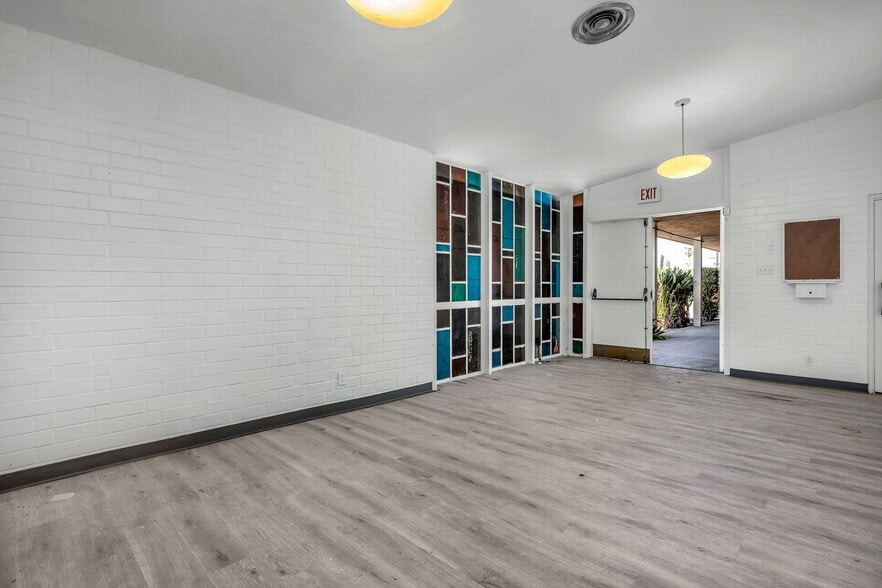 More Photos Of 7707 Florence Ave, Downey Religious Facility For Sale