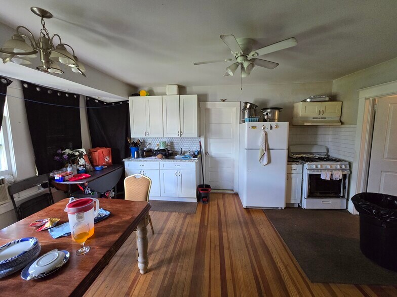 More Photos Of 60-62 Mill St, Newton Apartments For Sale