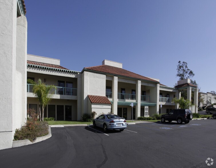 More Photos Of 11650 Iberia Pl, San Diego Office For Lease