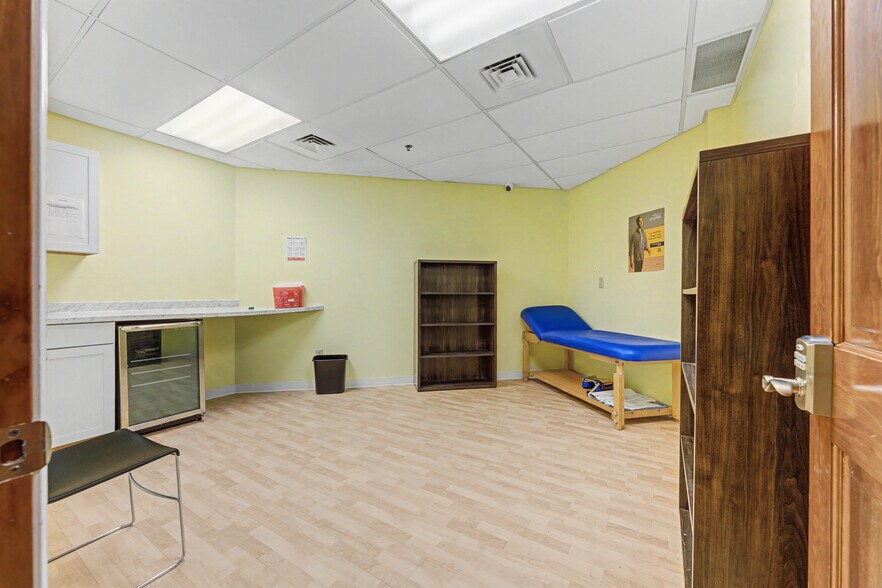 More Photos Of 2195 Cheat Rd, Morgantown Medical For Sale