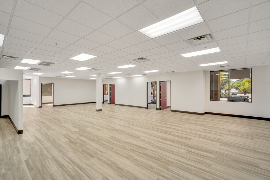 More Photos Of 1820 E Warm Springs Rd, Las Vegas Medical For Sale