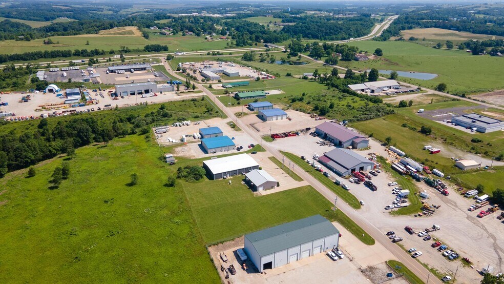 More Photos Of 66850 Executive Dr, Saint Clairsville Warehouse For Lease