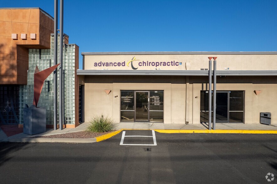 More Photos Of 1605 N Wilmot Rd, Tucson Unknown For Lease