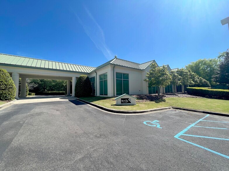 Primary Photo Of 100 Village St, Birmingham Office For Lease