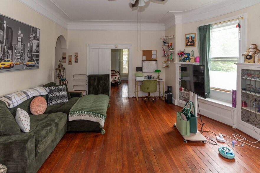 More Photos Of 6408 Brook Ave, Baltimore Apartments For Sale