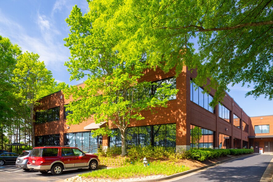 More Photos Of 4400 North Point Pky, Alpharetta Office For Lease