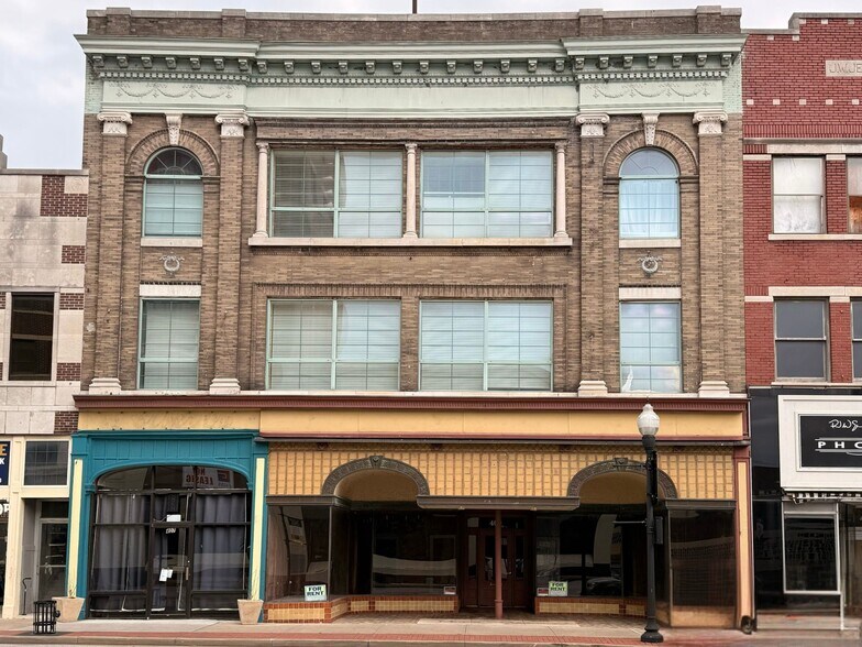 Primary Photo Of 405-409 S Main St, Joplin Apartments For Lease
