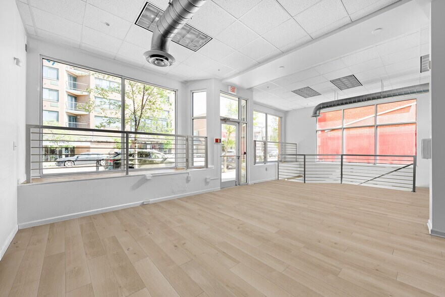 More Photos Of 504 Elmwood Ave, Buffalo Apartments For Lease