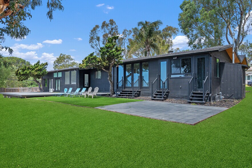 More Photos Of 27353 1/2 Pacific Coast Hwy, Malibu Apartments For Sale