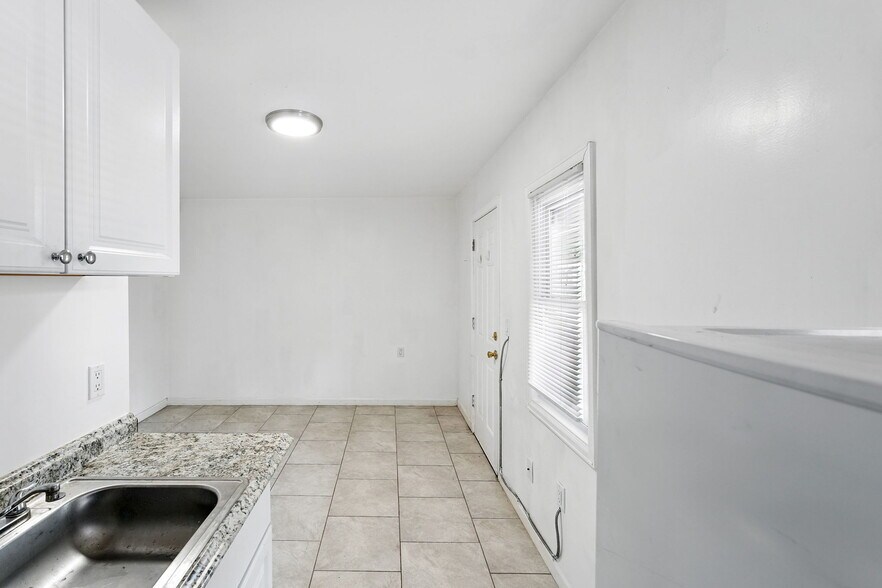 More Photos Of 3620-3626 W Colorado Ave, Colorado Springs Apartments For Sale