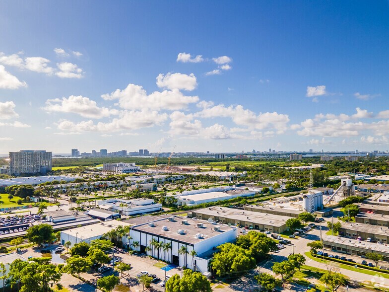 More Photos Of 14901 NE 20th Ave, Miami Coworking Space