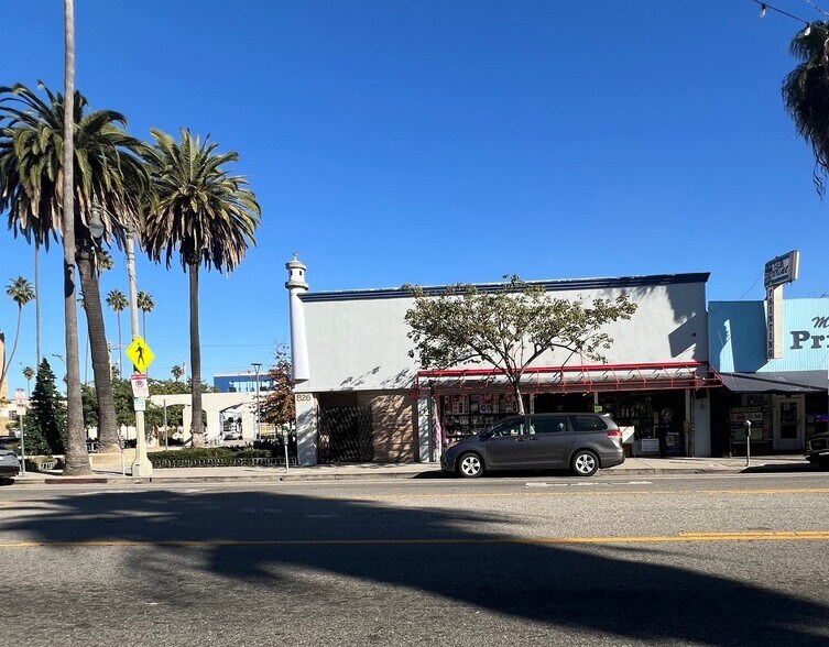 More Photos Of 822-826 N Avalon Blvd, Wilmington Storefront For Sale