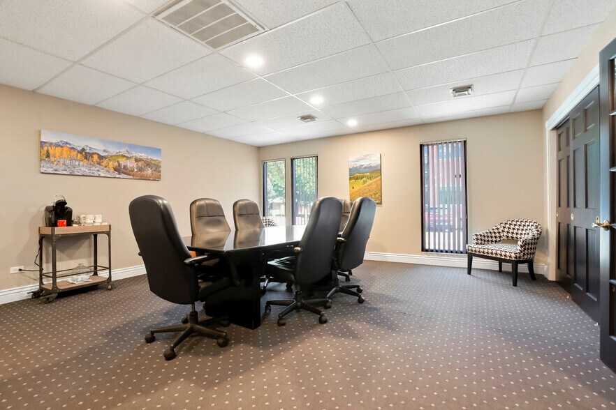 More Photos Of 7853-7867 W 38th Ave, Wheat Ridge Office For Sale