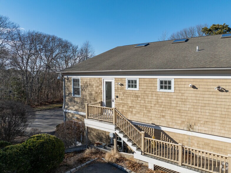 More Photos Of 2036 County Road 39, Southampton Office For Lease