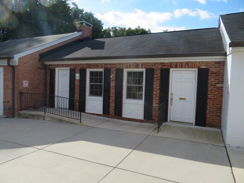 More Photos Of 3231-3233 Superior Ln, Bowie Medical For Lease