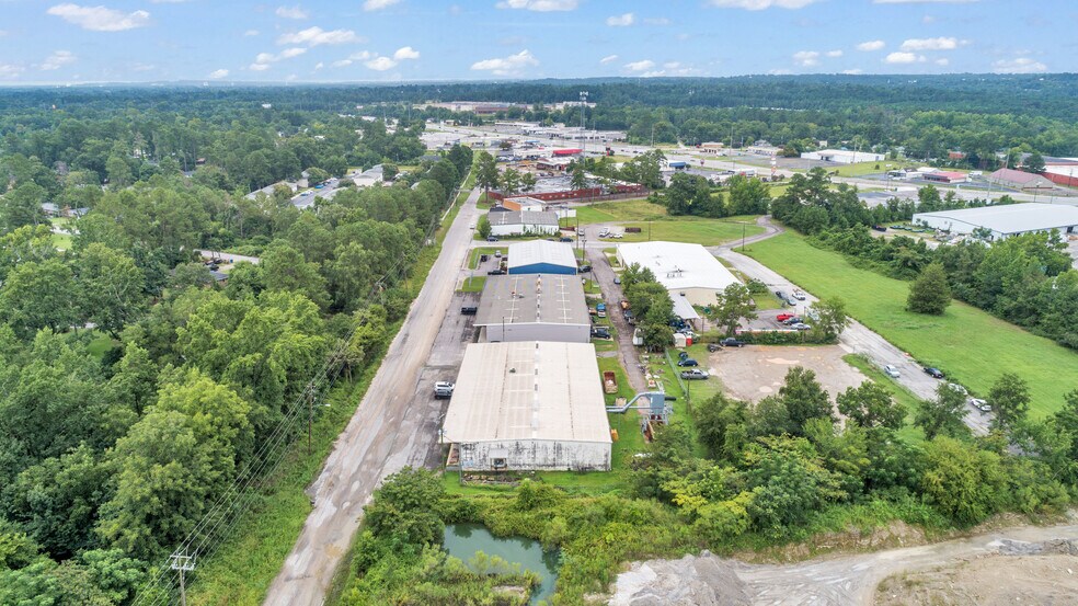 More Photos Of 1827 Killingsworth Rd, Augusta Warehouse For Lease