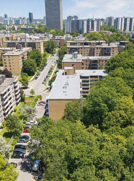 More Photos Of 6 Milepost Pl, Toronto Apartments For Sale