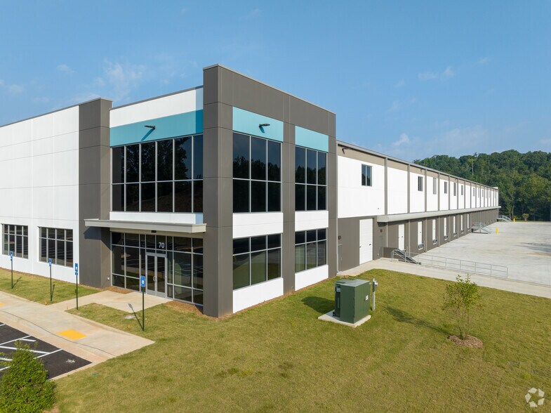 More Photos Of 70 Business Park Ct, Cartersville Distribution For Lease