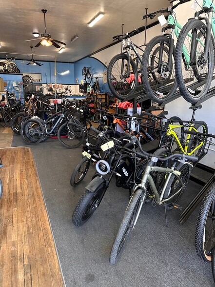 More Photos Of 36 W Utah Ave, Payson Storefront For Sale