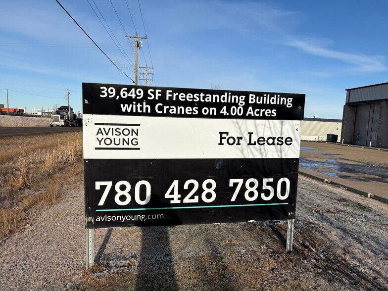 More Photos Of 2303A 8 St, Nisku Warehouse For Lease