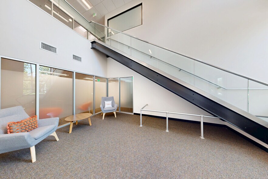 Primary Photo Of 34 Commerce Way, Woburn Research And Development For Lease