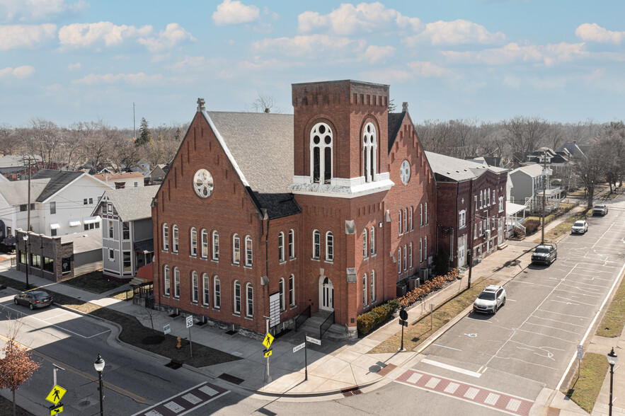 Primary Photo Of 201 E Jefferson St, Franklin Loft Creative Space For Lease