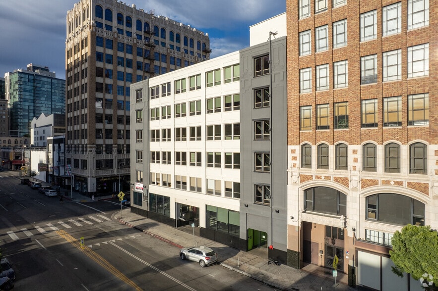 More Photos Of 309 E 8th St, Los Angeles Loft Creative Space For Sale