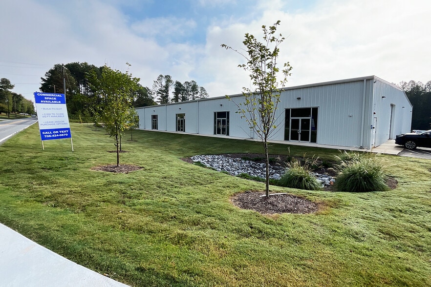 More Photos Of 670 Old Hull, Athens Flex For Lease